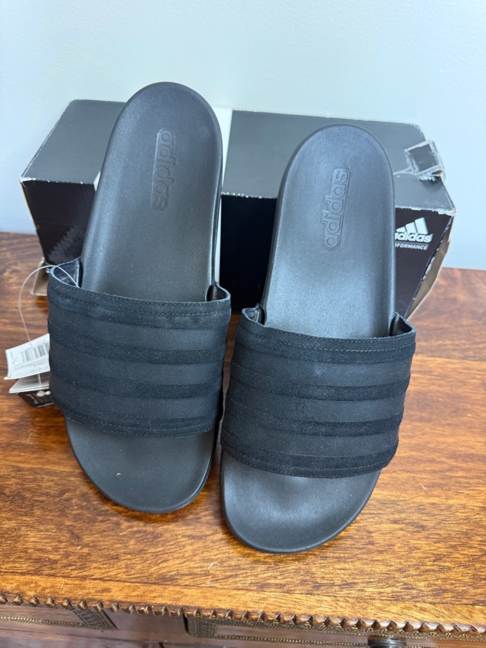 adidas Adiette CF Ultra E Slides - Picture 3 of 3
